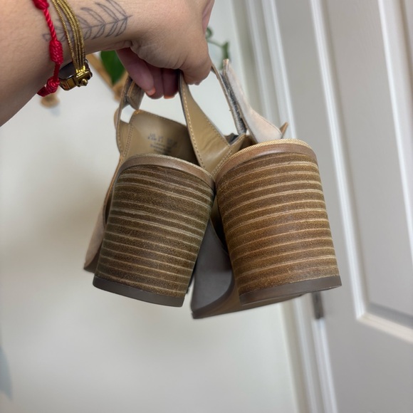 FRANCO SARTO Helix Leather Block Heel Slingback Shoes - Picture 3 of 6